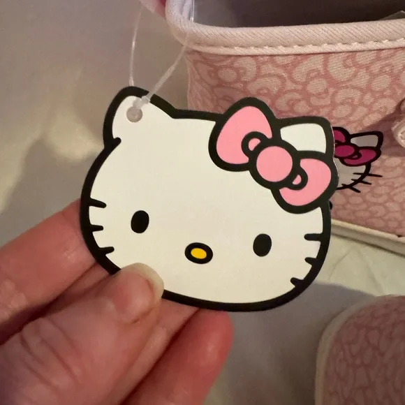 Hello Kitty high tops! - Picture 3 of 6